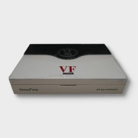 Empty VegaFina 1998 25 Aniversario Cum Laude Box